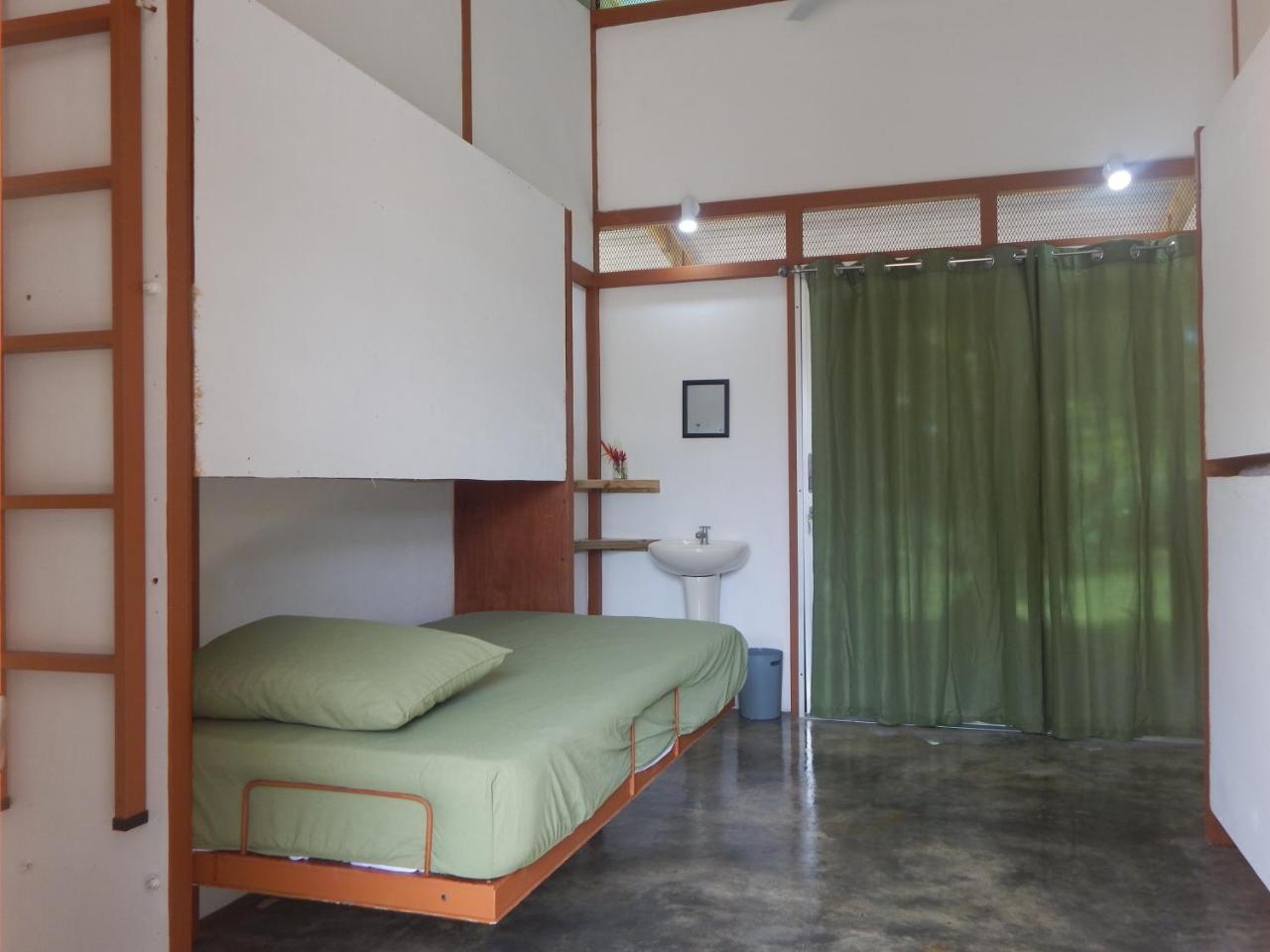 Karandi Hostel Увита Экстерьер фото